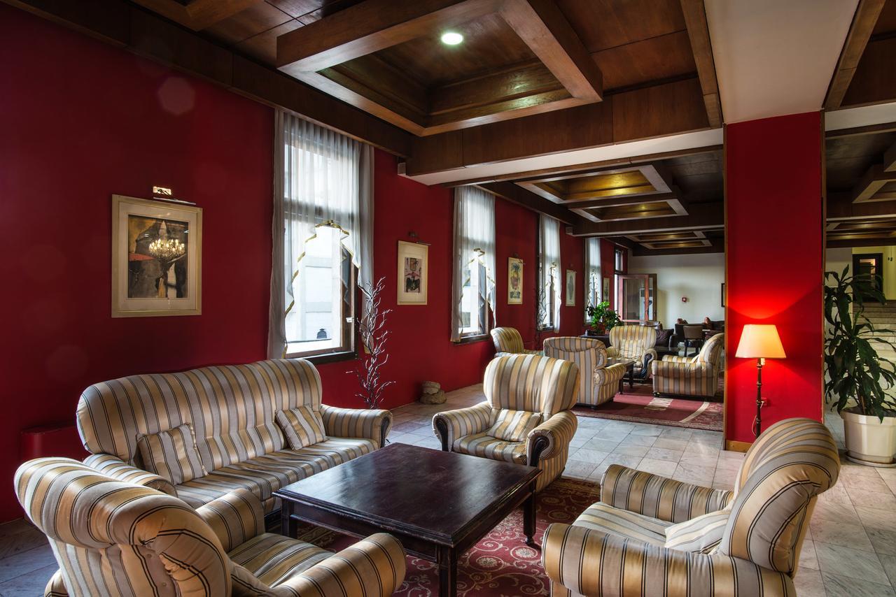 Interhotel Veliko Tarnovo Luaran gambar