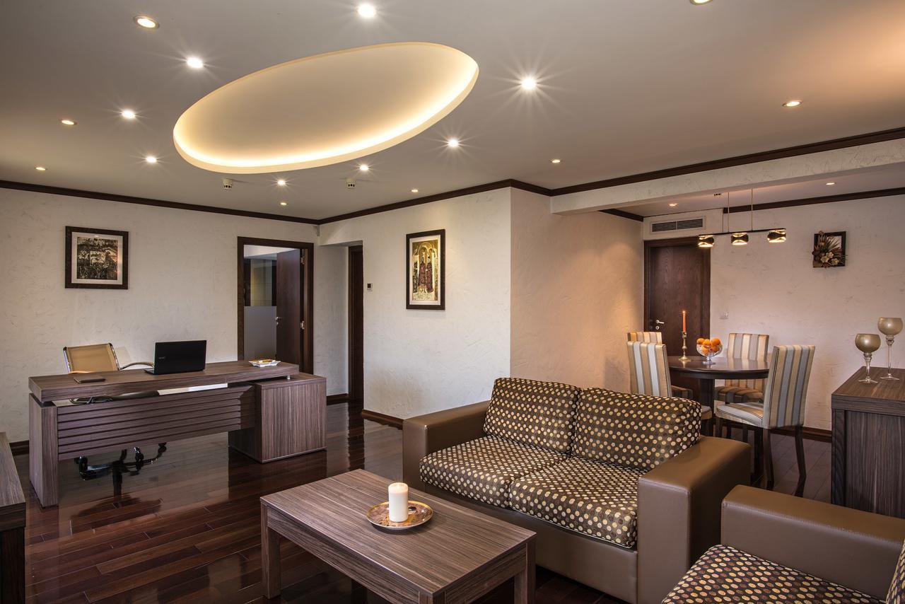 Interhotel Veliko Tarnovo Luaran gambar