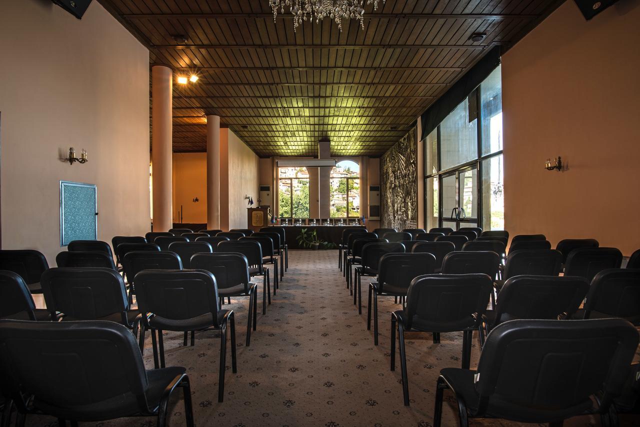 Interhotel Veliko Tarnovo Luaran gambar