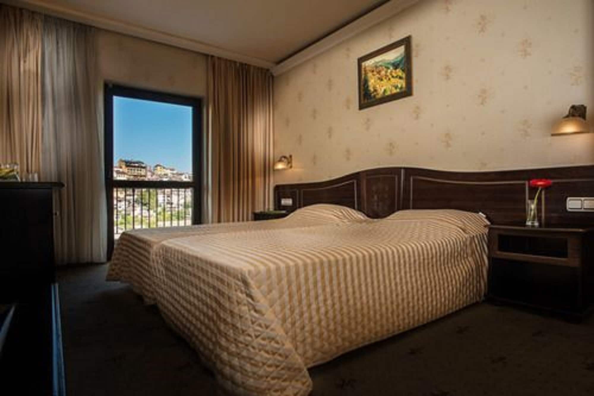 Interhotel Veliko Tarnovo Luaran gambar