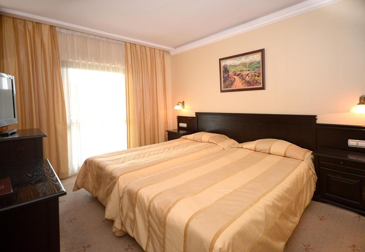 Interhotel Veliko Tarnovo Luaran gambar